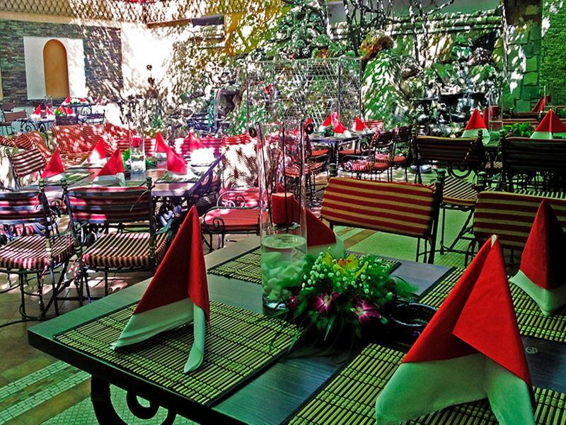 Hotel Prahova Plaza Плоешти Экстерьер фото