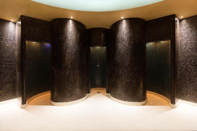 Hotel Prahova Plaza Плоешти Экстерьер фото